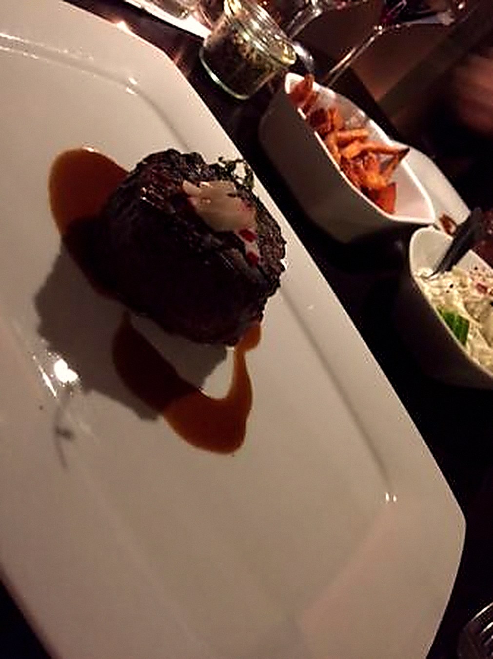 US Tenderloin Steak im Restaurant ROOM